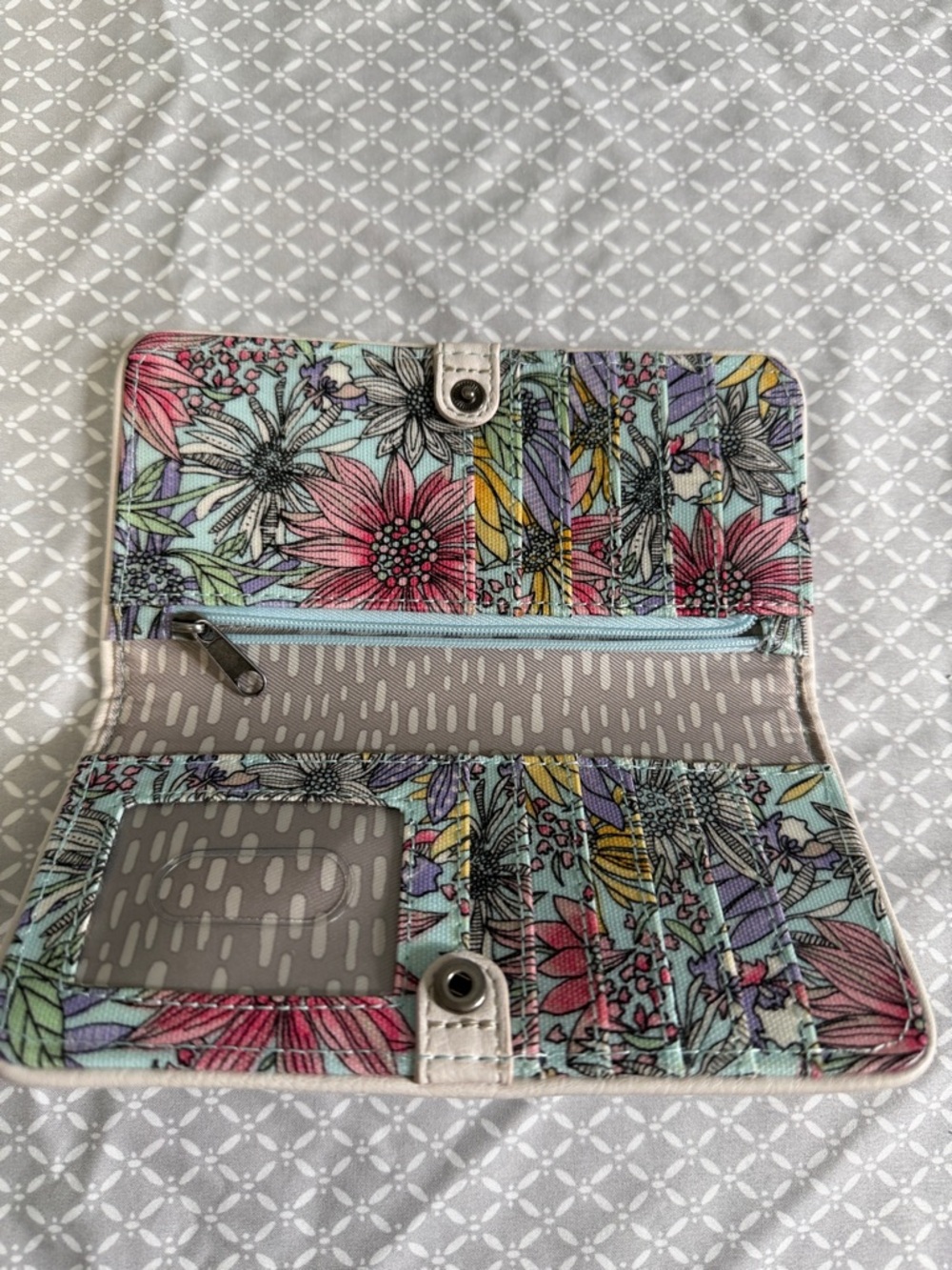 Sakroots Floral Clutch Boho Wallet - Picture 2 of 4
